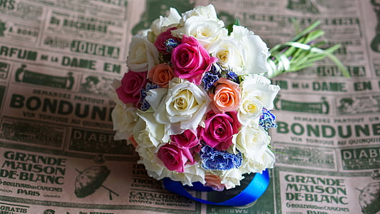 bundle of white, pink, and blue petaled flowers thumbnail