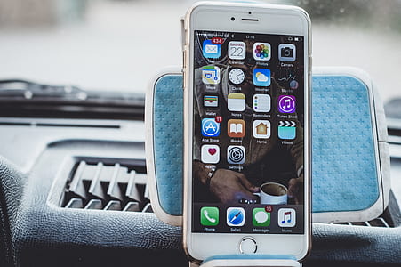 Close-Up Photography of iPhone 6 thumbnail