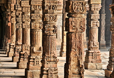 brown concrete columns thumbnail