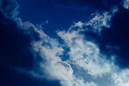 blue and white cloudy sky at daytime thumbnail