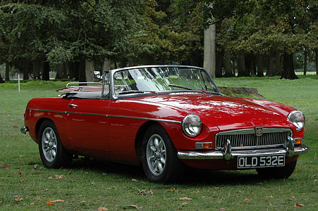 red convertible thumbnail