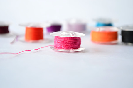 pink yarn thumbnail