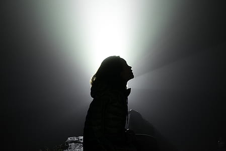 silhouette of sitting woman thumbnail