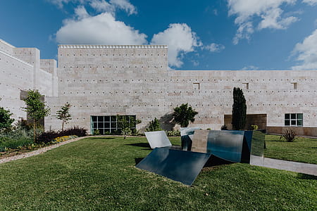 Berardo Collection Museum, Lisbon, Portugal thumbnail