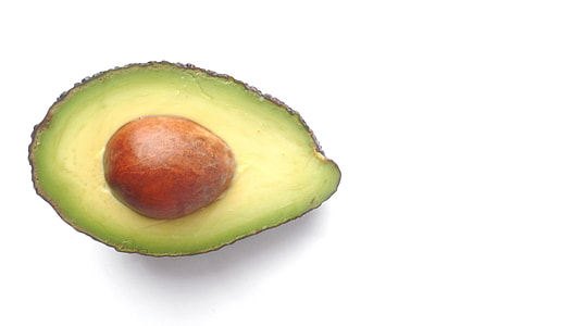 shallow focus photography of green sliced avocado thumbnail