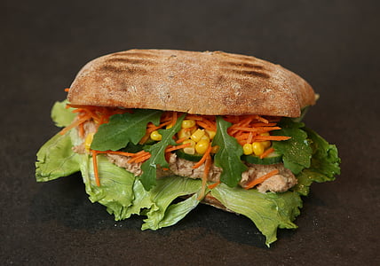 burger with vegetables thumbnail