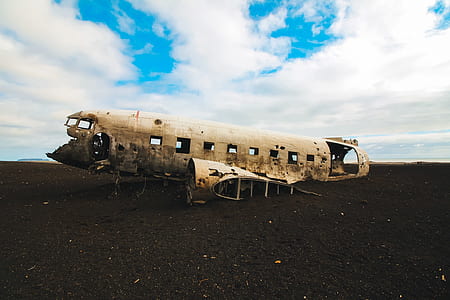 gray plane frame thumbnail