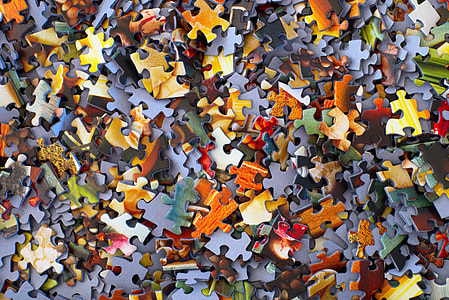 jigsaw puzzle lot thumbnail