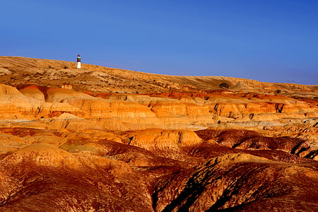Naranja Desert cliffs thumbnail