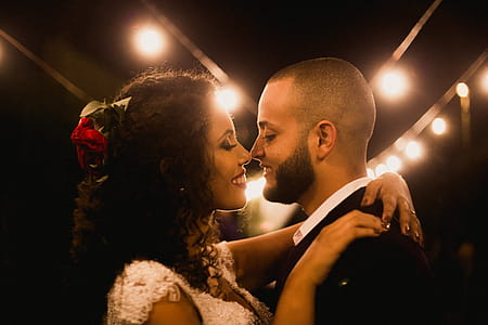 Woman And Man Face To Face thumbnail