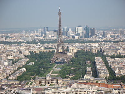 Eiffel Tower, Paris thumbnail