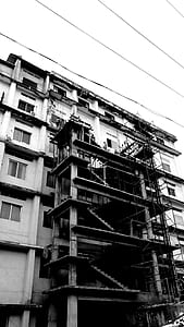abandoned building thumbnail