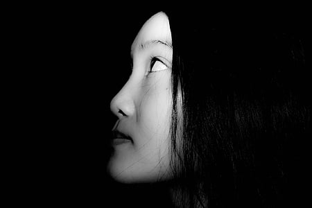 woman facing sideways thumbnail