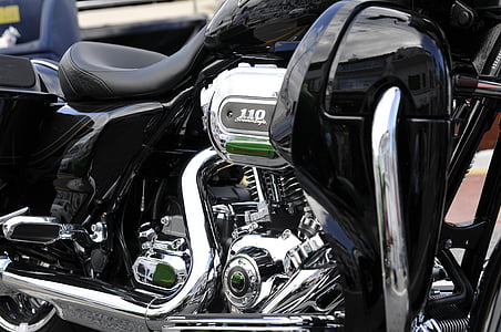 black cruiser motorcycle thumbnail