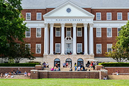 people in front front of McKeldin Library thumbnail