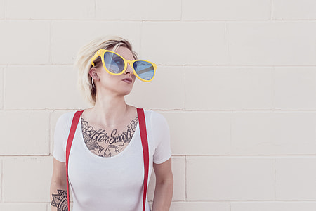 woman wearing white top thumbnail