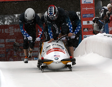 man playing bobsled thumbnail