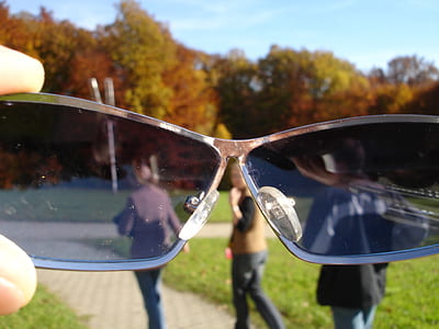 black sunglasses view thumbnail