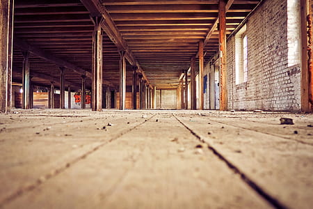 abandoned building thumbnail