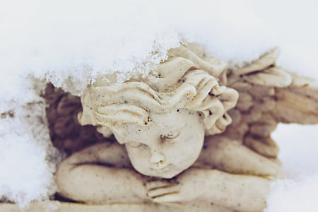 cherub figurine thumbnail
