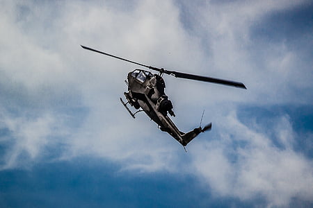 white helicopter thumbnail