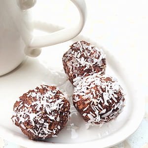 three munchkins on white plate thumbnail