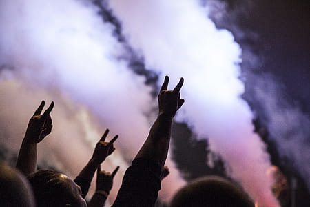 rock sign thumbnail