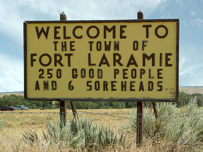 Sign welcoming you to Fort Laramie, Wyoming thumbnail