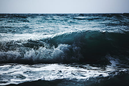 closeup photo of waves thumbnail