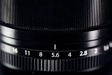 closeup photo of camera zoom lens thumbnail