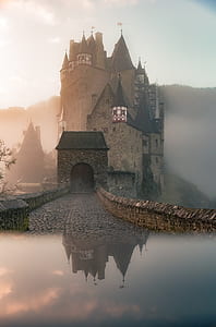 grey concrete castle thumbnail