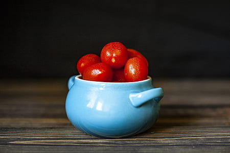 red cherry tomatoes in bowl thumbnail