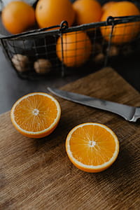 Fresh oranges thumbnail