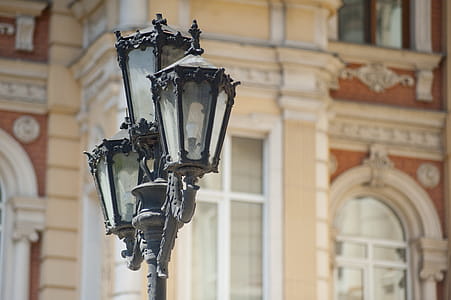 3-light Lamp Post thumbnail