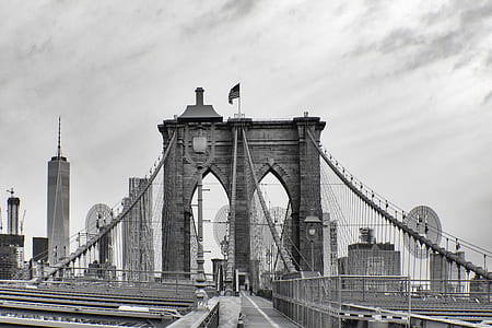 grayscale photography of Brooklyn bridge thumbnail