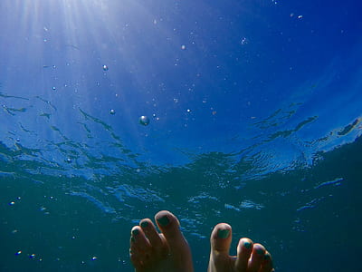 underground water photography of foot thumbnail