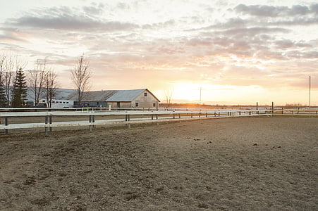 brown house during sunset thumbnail