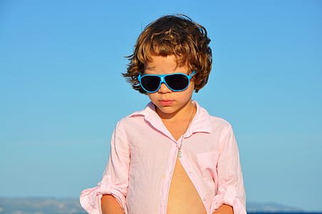 boy in pink dress shirt thumbnail