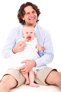 father carrying her baby photo shoot thumbnail
