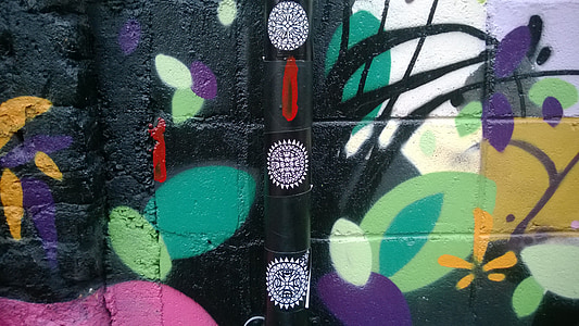 black ballpen thumbnail