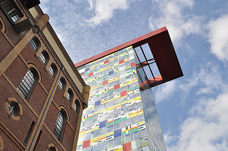 Architecture, Düsseldorf thumbnail