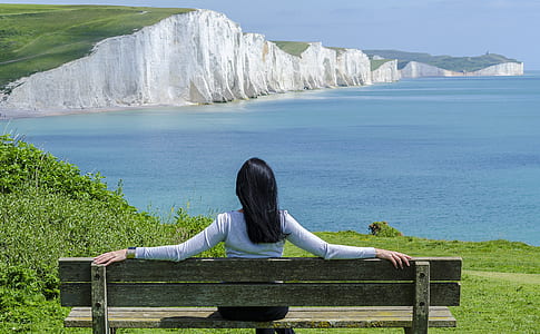 woman in grey long-sleeved shirt thumbnail