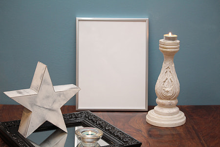 gray photo frame thumbnail