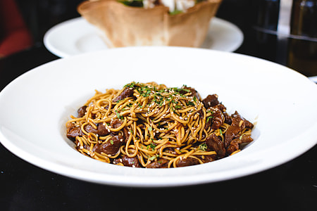 Oyster sauce noodles with beef meat thumbnail