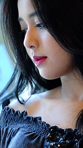 women's black off-shoulder top thumbnail