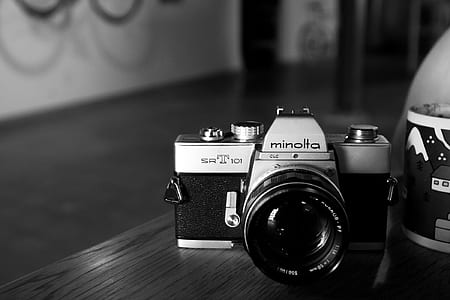 grayscale photo of Minolta camera thumbnail
