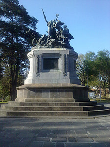 Monument in San Jose, Costa Rica thumbnail
