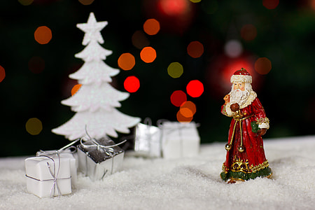 Santa Claus figurine thumbnail