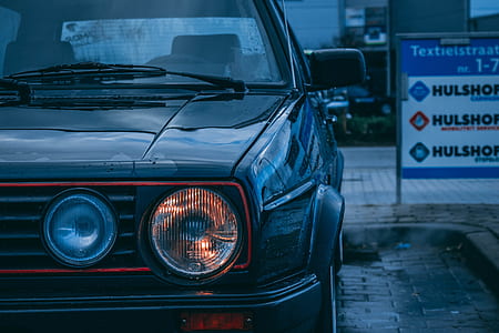 close-up photography of car thumbnail