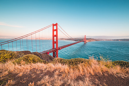 Famous Golden Gate Bridge from Battery Spencer Vista Point thumbnail